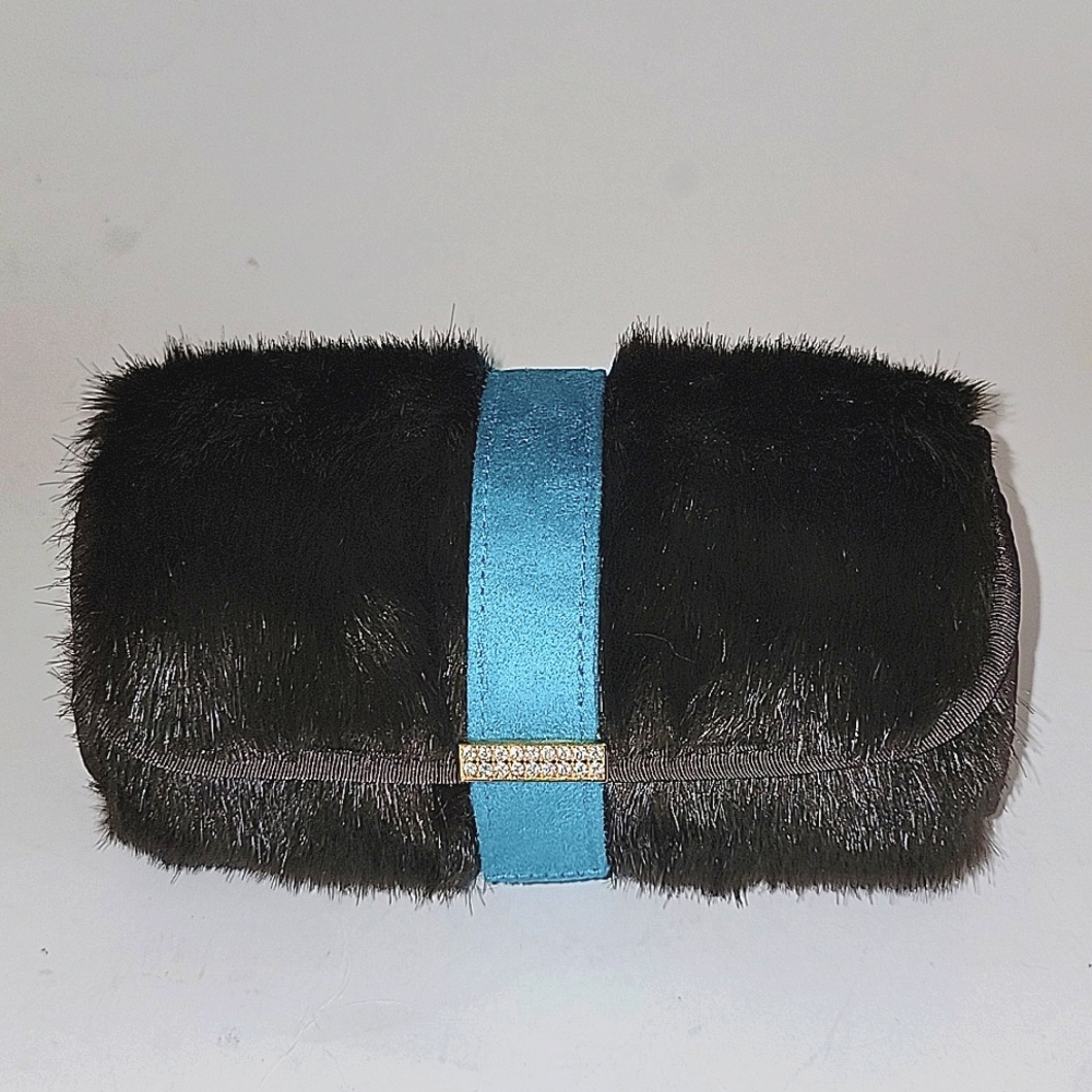 STEPHANIE JOHNSON ROLLUP JEWELRY CASE